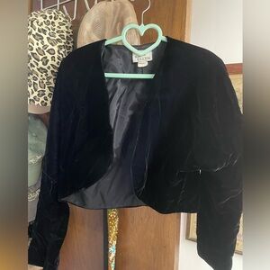 Positively Ellyn size M made in USA vintage velvet shrug